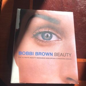 BOBBI BROWN BEAUTY